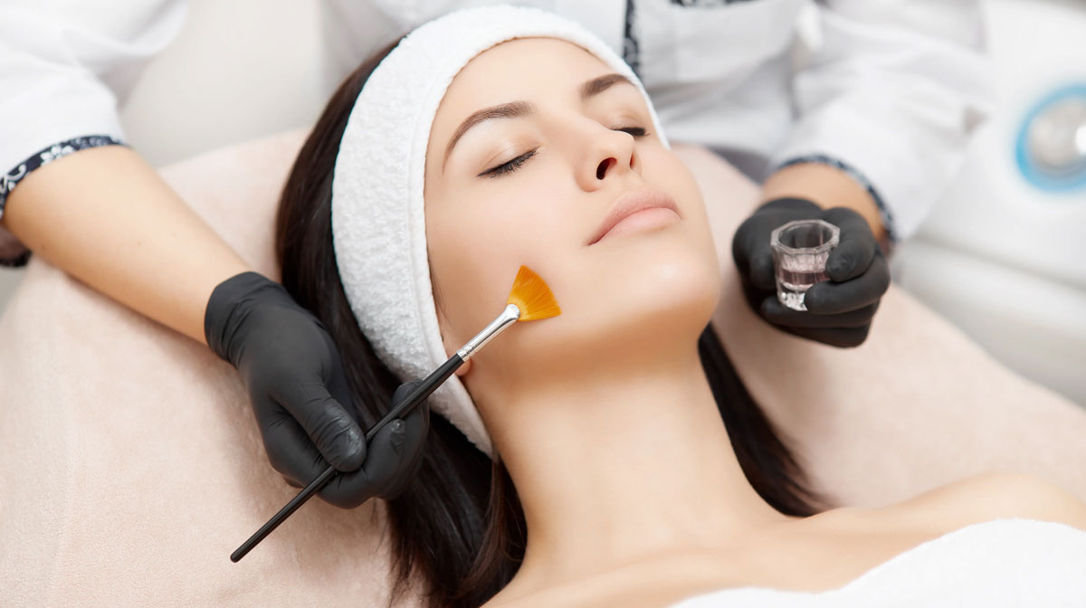 Chemical Peel Treatment in Mumbai at Mumbai Cosmetic Centre