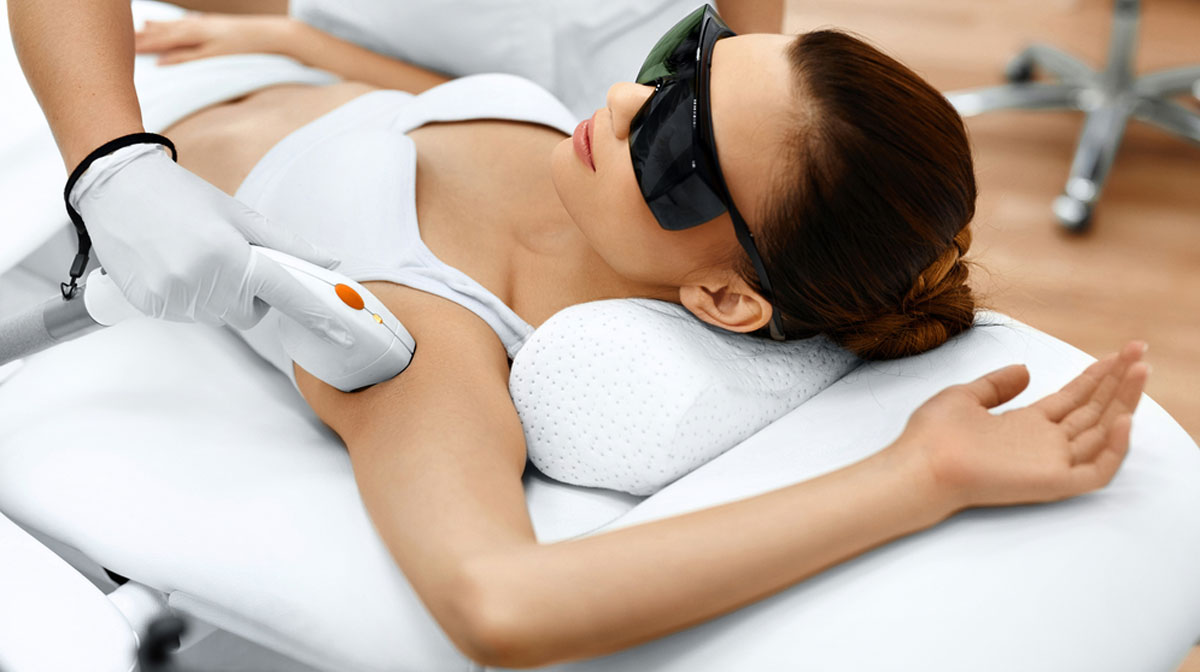 Underarm Hair Removal Treatment in Mumbai at Mumbai Cosmetic Centre